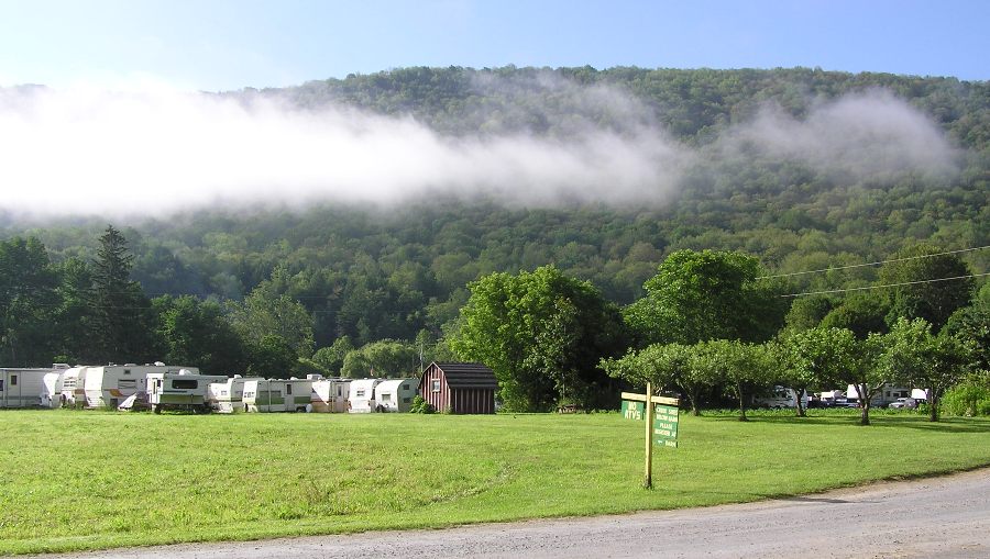 Low fog over Kenshire campground