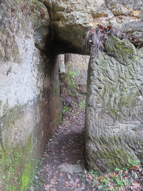 Passageway that passes through thick stone/mortar wall