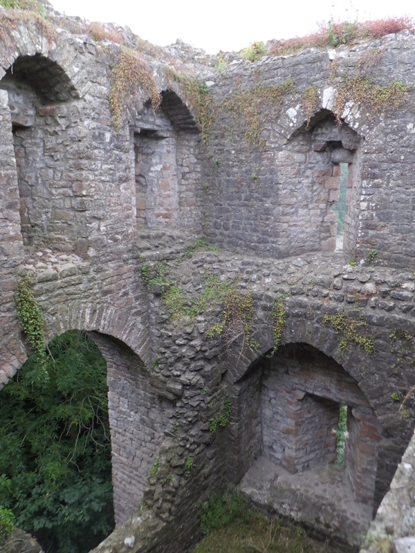 A view showing how thick the walls are at the windows