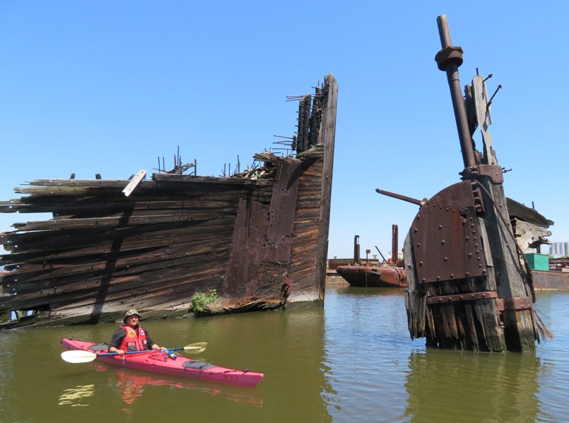Steve and more shipwrecks, including a rudder