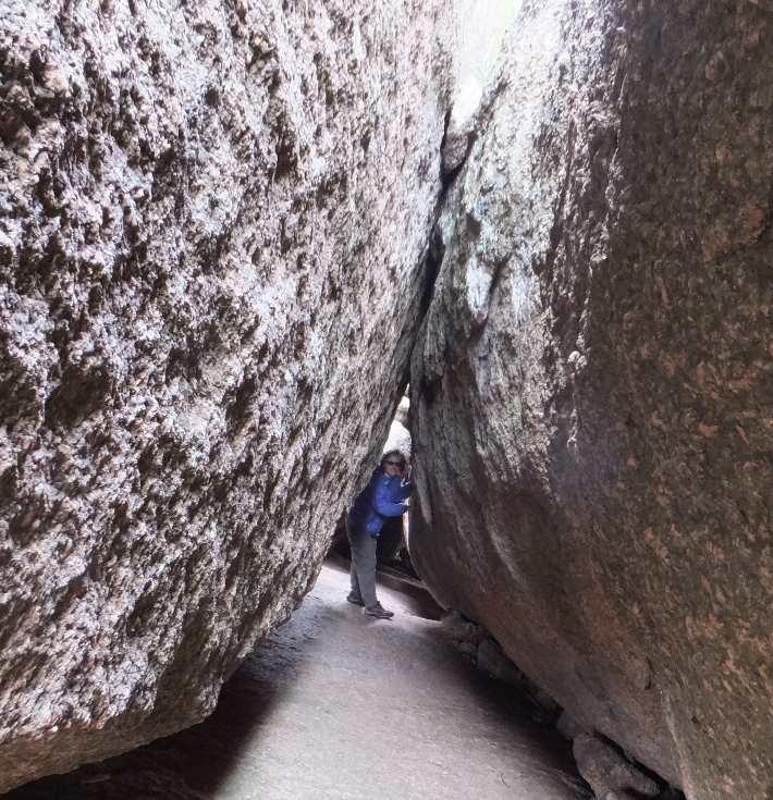 Norma between large boulders