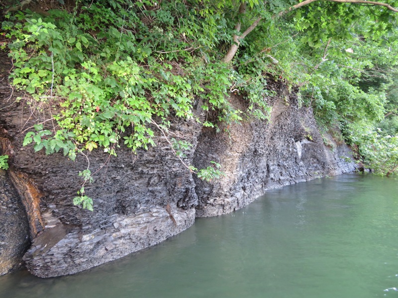 Rocky section along edge of lake