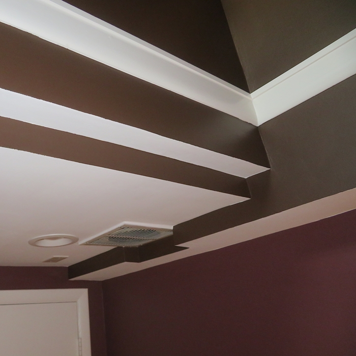 Raised ceiling and HVAC return