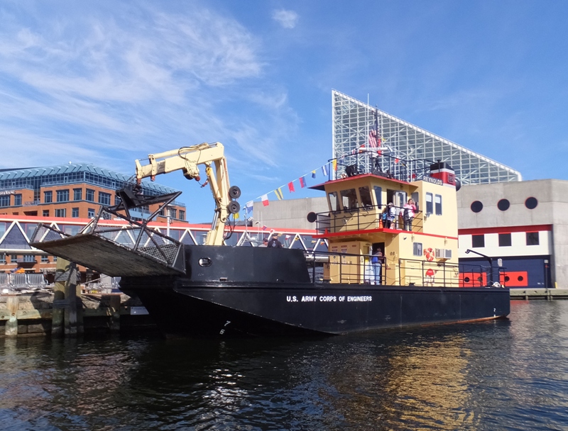 Debris Vessel Reynolds