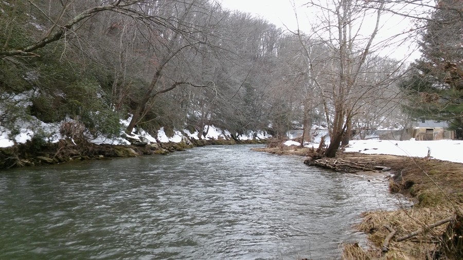 Upstream view from launch area downstream of the dam