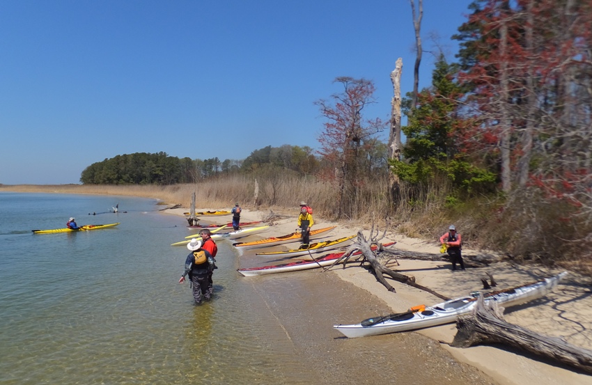 Most boats ashore with folks eating lunch