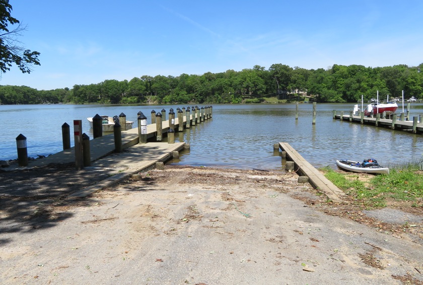 My SUP next to the Fairlee Creek boat ramp