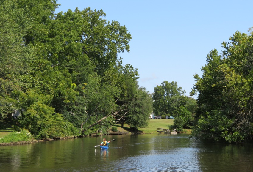 Norma kayaking