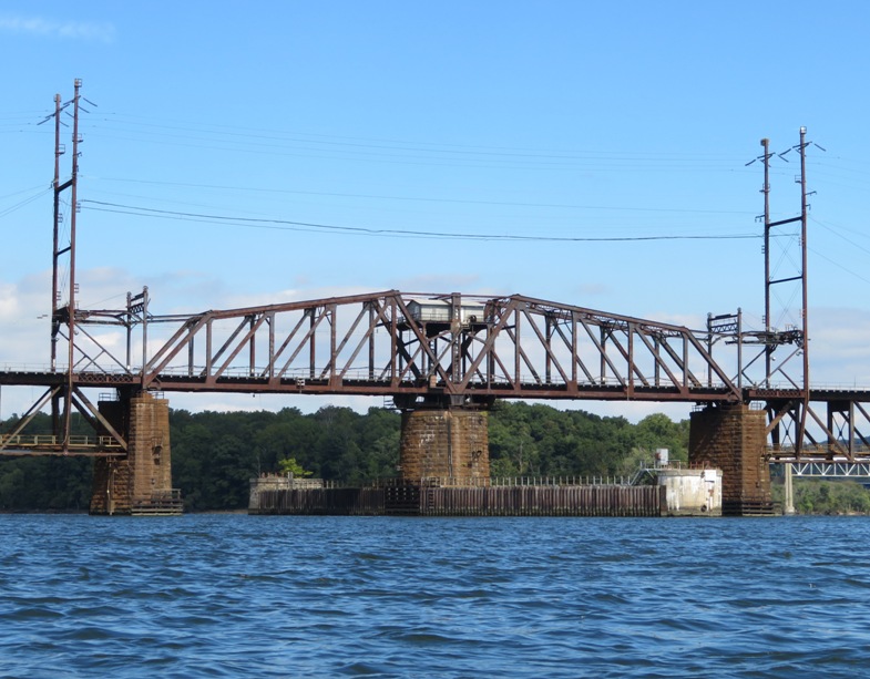 Rotating section of train bridge