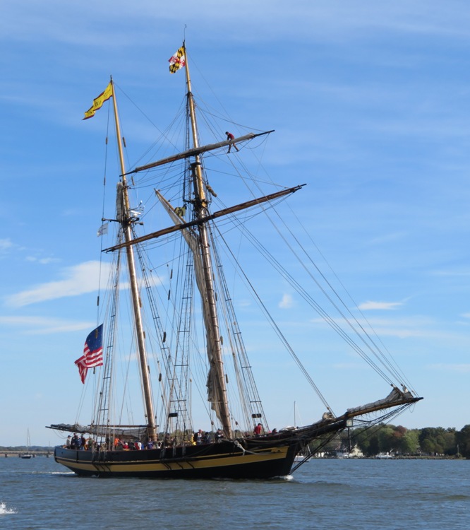 Pride of Baltimore II underway