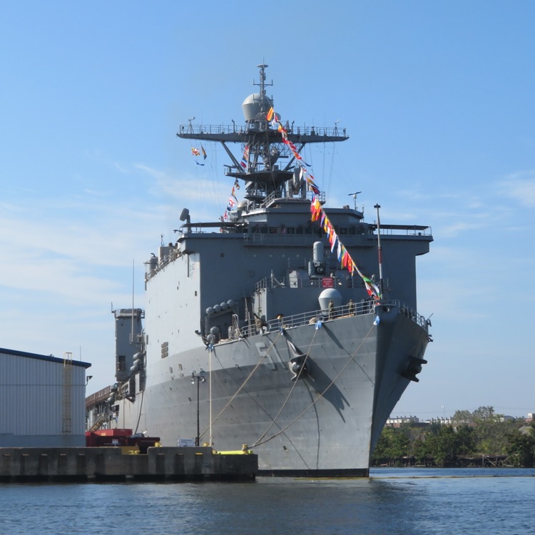 Front view of the USS Oak Hill