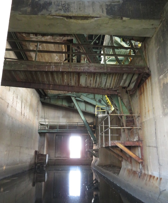 Inside the Hanover Street Bridge