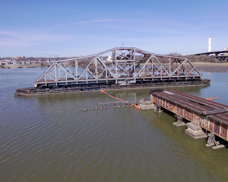 Open swing bridge