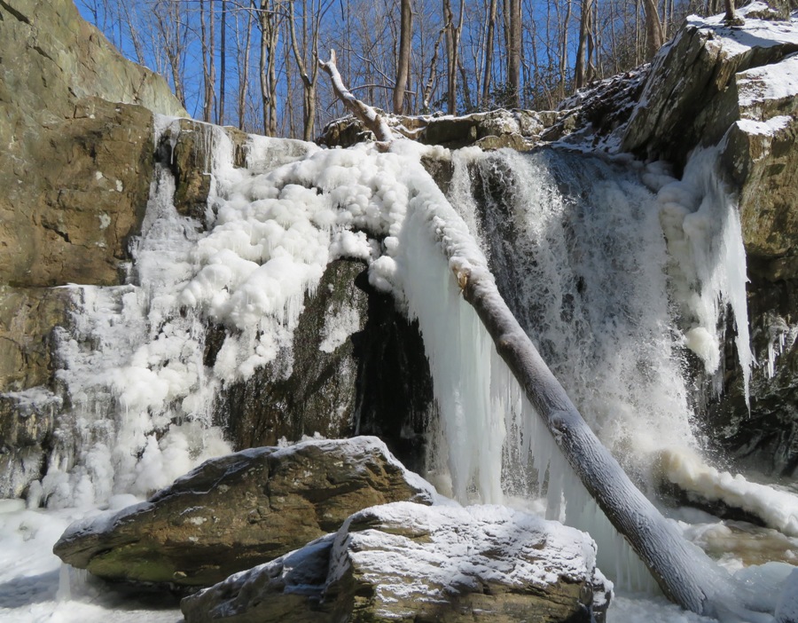 Front view of frozen falls