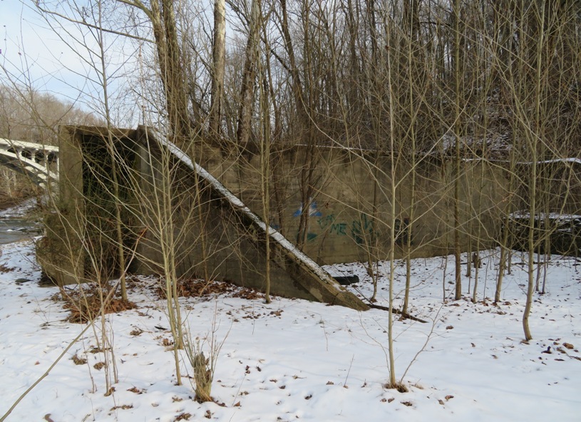 Dam ruins