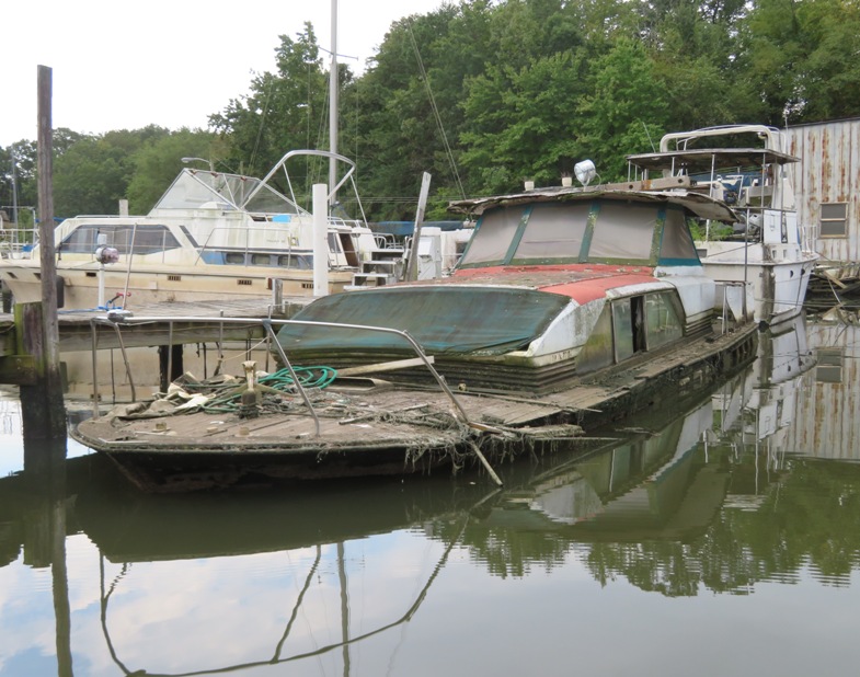 Wreck with a lot of debris on top