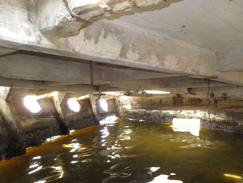 Flooded compartment