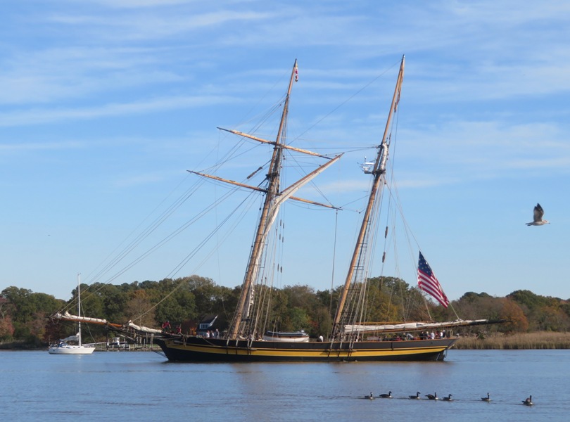Pride of Baltimore II underway