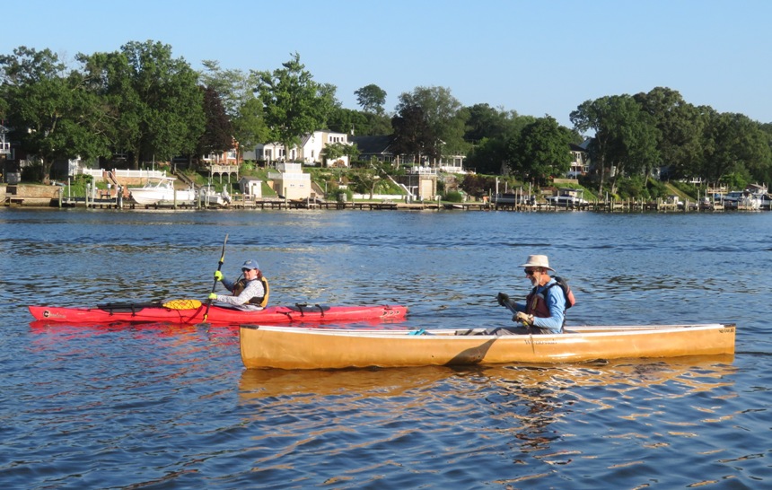 Lisa in kayak, Chip in canoe