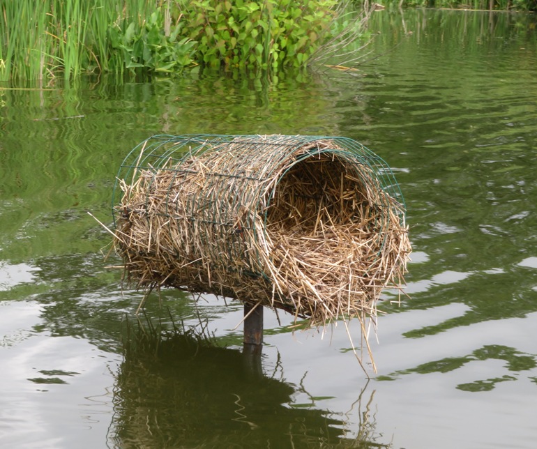 Mallard duck nesting tube